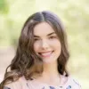 Арина Громова